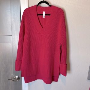 ATHLETA NWOT size M oversized tunic length V neck Magenta chunky sweater